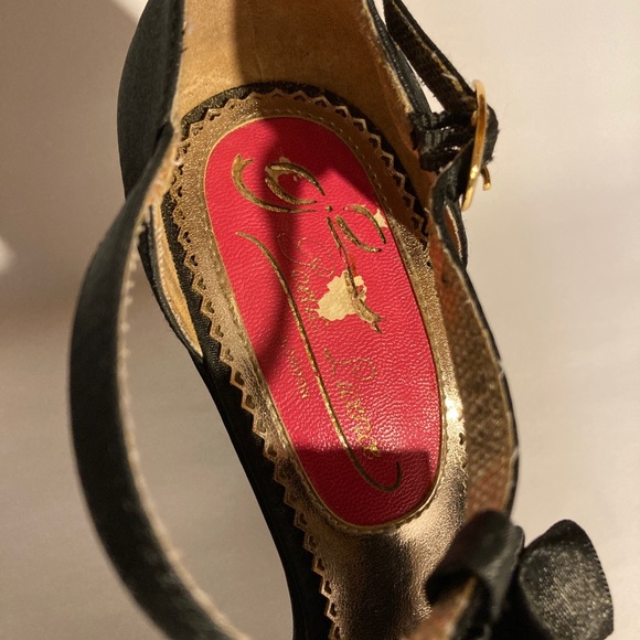 Poetic License pumps, size 8 - Picture 9 of 9